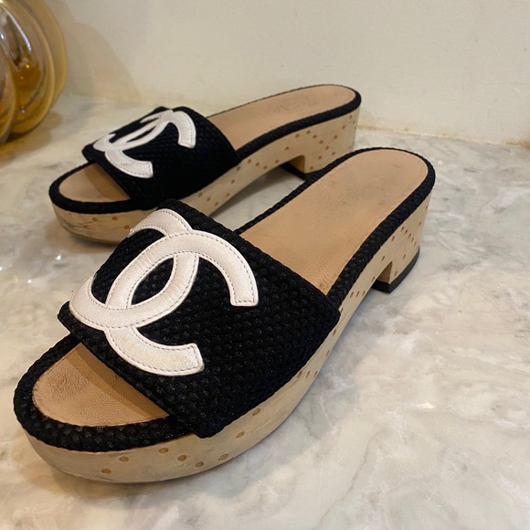 Chanel Black Mesh Neoprene CC Wooden Slide Sandal size 36 - Picture 1 of 4